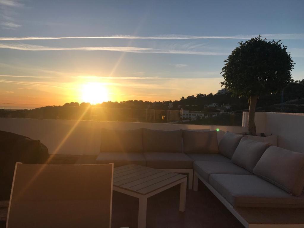 Penthouse Mit Privatem Jacuzzi In Marbella - La Mairena Apartment Ojén Екстериор снимка