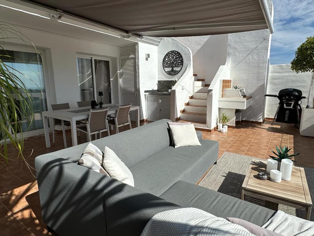 Penthouse Mit Privatem Jacuzzi In Marbella - La Mairena Apartment Ojén Екстериор снимка